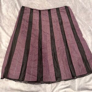 Purple Skirt with Black Panel and Silver Thread -- Old Navy Skirt Size 12 -- EUC